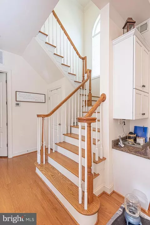 Entry Way - 6 Foxwood Ct, Ocean View, DE 19970 photo 12 of 27