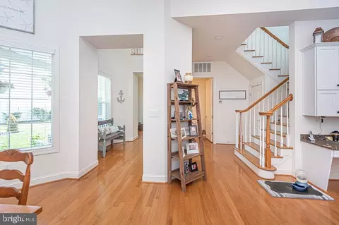 Entry Way - 6 Foxwood Ct, Ocean View, DE 19970 photo 8 of 27