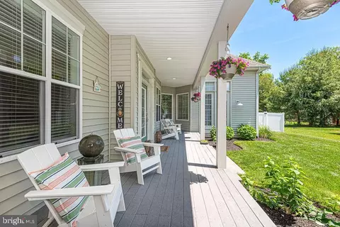 Exterior - 6 Foxwood Ct, Ocean View, DE 19970 photo 6 of 22