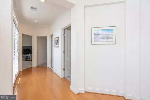 Entry Way - 6 Foxwood Ct, Ocean View, DE 19970 photo 18 of 27