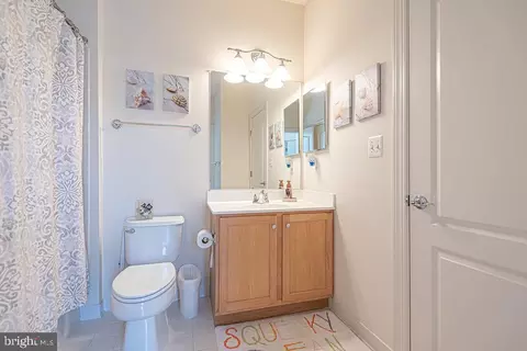 Bath - 6 Foxwood Ct, Ocean View, DE 19970 photo 6 of 10