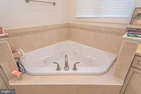 Other - 6 Foxwood Ct, Ocean View, DE 19970 photo 5 of 15