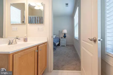 Entry Way - 6 Foxwood Ct, Ocean View, DE 19970 photo 21 of 27