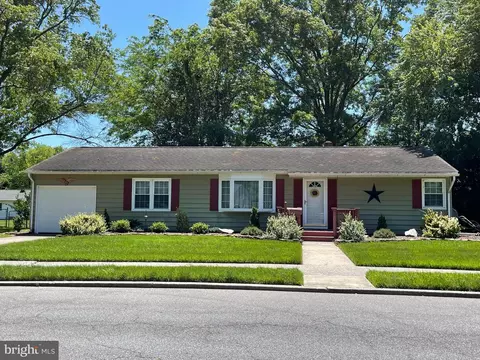 728 Rosetree Ln, Seaford, DE 19973