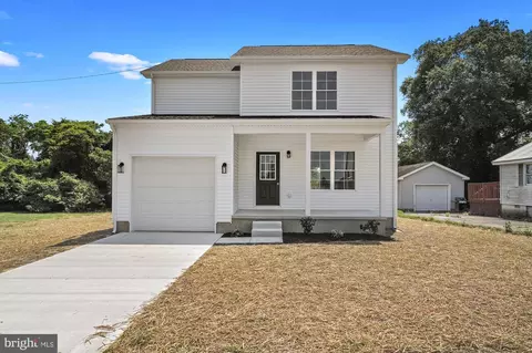 17 Fisher Ave, Milford, DE 19963