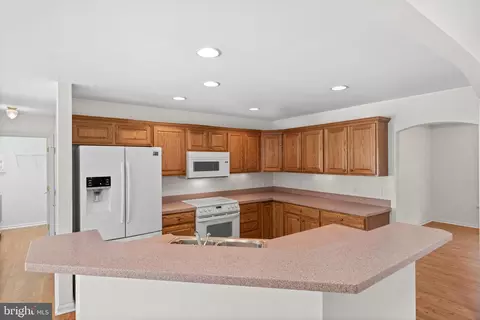 Kitchen - 16039 Fox Cub Cir, Milton, DE 19968 photo 1 of 4