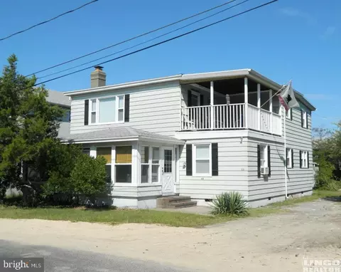23 Beach Ave, Rehoboth Beach, DE 19971