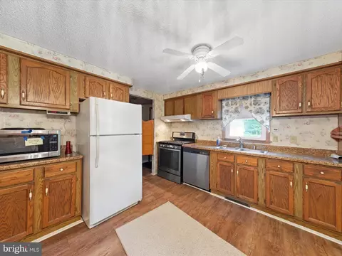 28 Circle Dr E, Milton, DE 19968 photo 9