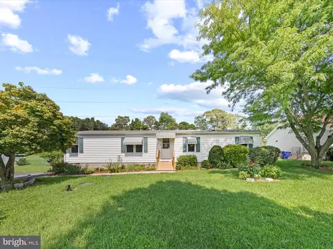 28 Circle Dr E, Milton, DE 19968 photo 3