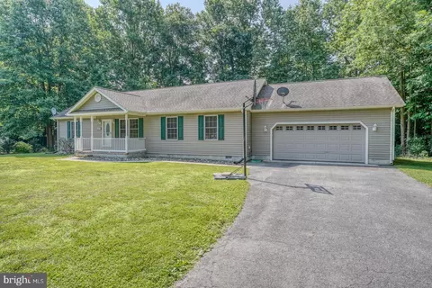 Exterior - 22071 Hackney Cir, Lincoln, DE 19960 photo 2 of 5
