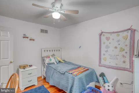Bedroom - 22071 Hackney Cir, Lincoln, DE 19960 photo 5 of 7