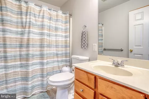 Bath - 22071 Hackney Cir, Lincoln, DE 19960 photo 3 of 3