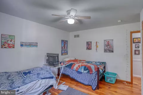 Bedroom - 22071 Hackney Cir, Lincoln, DE 19960 photo 7 of 7