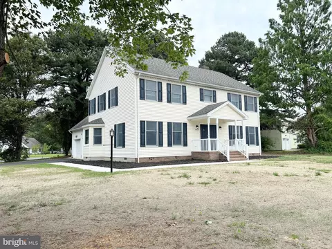 Exterior - 6824 Robin Dr, Seaford, DE 19973 photo 6 of 9