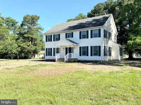 Exterior - 6824 Robin Dr, Seaford, DE 19973 photo 4 of 9