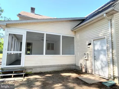 Exterior - 6824 Robin Dr, Seaford, DE 19973 photo 2 of 9