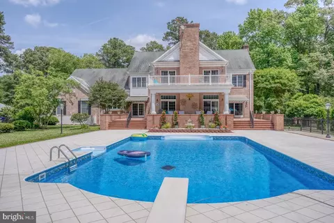 307 Deep Creek Dr, Seaford, DE 19973