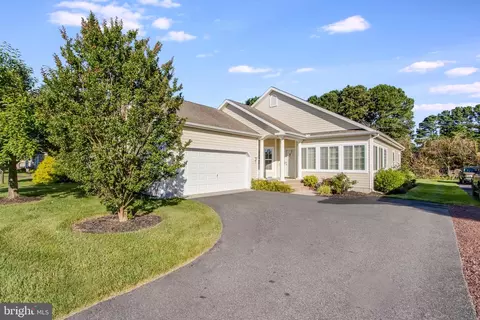 25 Little Birch Dr, Milford, DE 19963