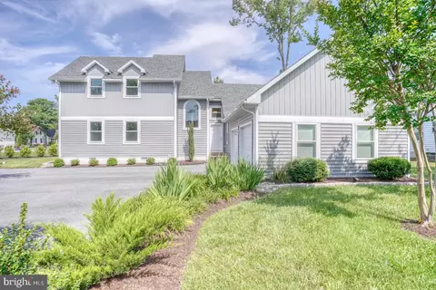 12 Surrey Rd, Rehoboth Beach, DE 19971
