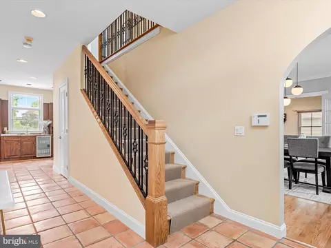 Entry Way - 124 E Side Dr, Rehoboth Beach, DE 19971 photo 2 of 5