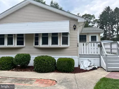 33889 Cedar Rd #604, Lewes, DE 19958