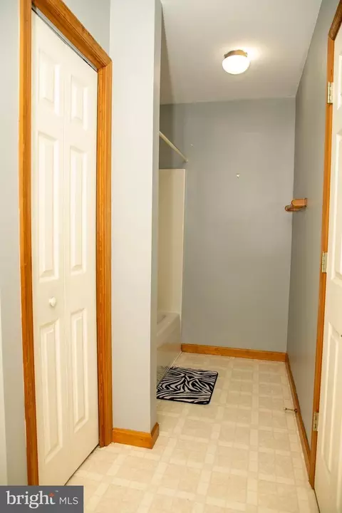 Entry Way - 124 Short Ave, Laurel, DE 19956 photo 7 of 9