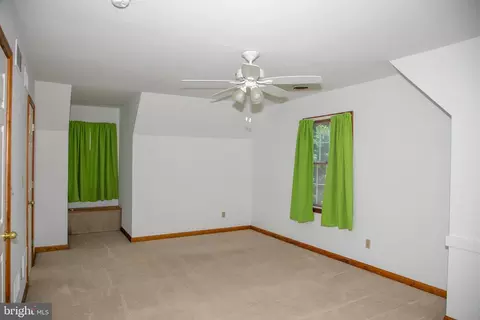 Bedroom - 124 Short Ave, Laurel, DE 19956 photo 2 of 6