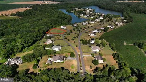22485 Lakeshore Dr, Georgetown, DE 19947