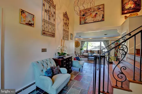 Entry Way - 2 Sunset Ln, Milford, DE 19963 photo 2 of 8