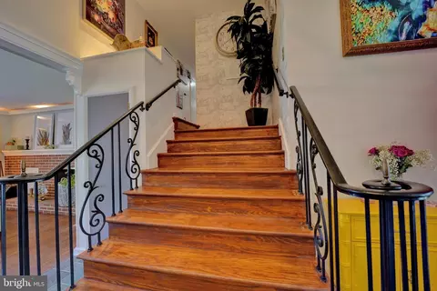 Entry Way - 2 Sunset Ln, Milford, DE 19963 photo 6 of 8