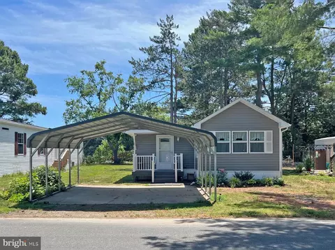 36494 Estate Dr #295, Rehoboth Beach, DE 19971