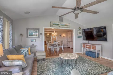 Living - 316 Baywinds Ct, Dagsboro, DE 19939 photo 5 of 5