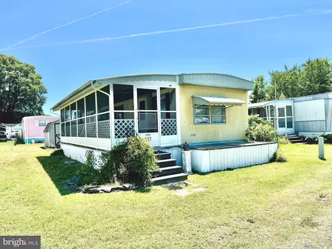 38063 Dove Rd #1542, Ocean View, DE 19970