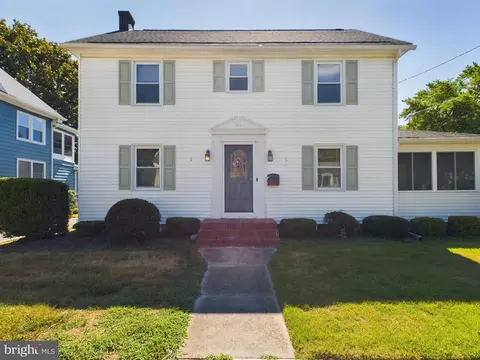 513 S Walnut St, Milford, DE 19963