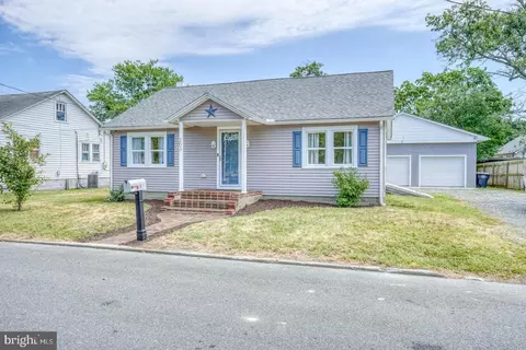 303 Lovers Ln, Milford, DE 19963