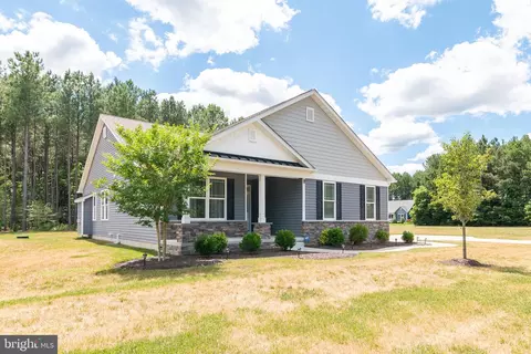 24751 Millpond Ln, Georgetown, DE 19947