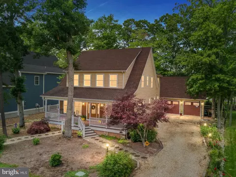 722 Fox Tail Dr, Bethany Beach, DE 19930