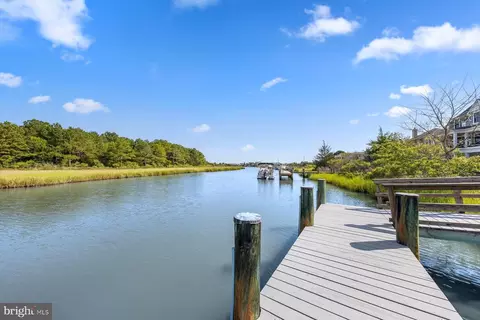 339 Le Pointe Dr, Bethany Beach, DE 19930 photo 6