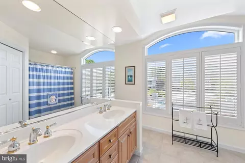 339 Le Pointe Dr, Bethany Beach, DE 19930 photo 41