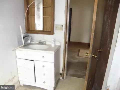 Other - 115 Burton St, Georgetown, DE 19947 photo 5 of 8
