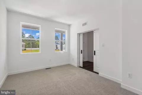 Bedroom - 36391 Gate Dr, Georgetown, DE 19947 photo 1 of 2