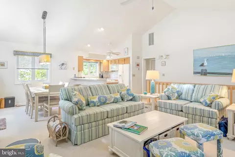 Living - 146 Evergreen Rd, Bethany Beach, DE 19930 photo 4 of 5