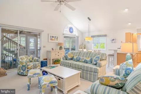Living - 146 Evergreen Rd, Bethany Beach, DE 19930 photo 5 of 5