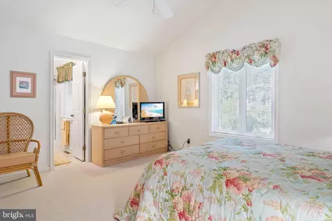 Bedroom - 146 Evergreen Rd, Bethany Beach, DE 19930 photo 3 of 8