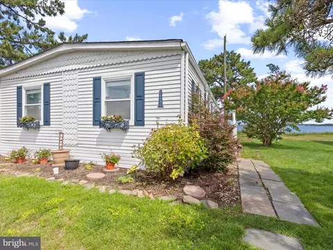 34696 W Harbor Dr #5682, Millsboro, DE 19966