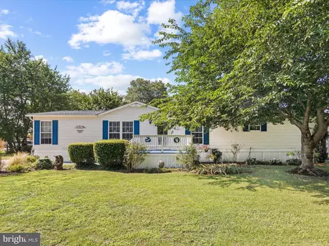 21690 D St, Rehoboth Beach, DE 19971