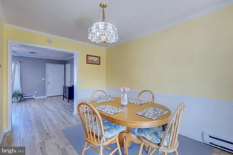 Dining - 310 Franklin St, Georgetown, DE 19947 photo 2 of 2