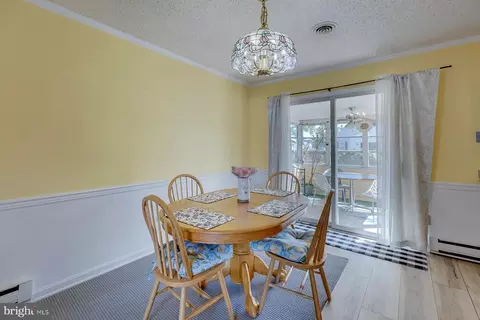 Dining - 310 Franklin St, Georgetown, DE 19947 photo 1 of 2