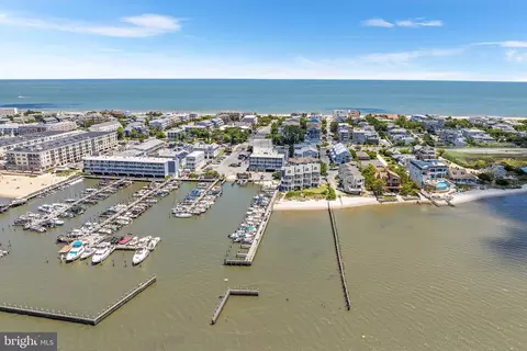 100 Collins Ave #106, Dewey Beach, DE 19971