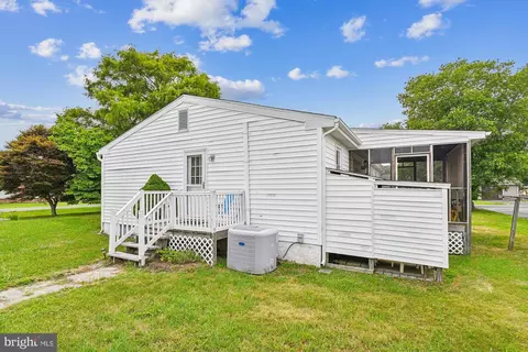 150 Duncan Ave, Ocean View, DE 19970 photo 4